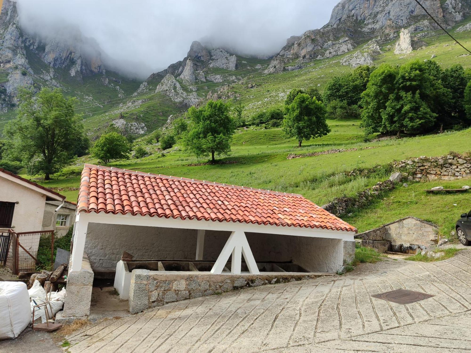 Вілла La Casina De Tielve De Cabrales Dentro Del Parque Nacional Picos De Europa Екстер'єр фото